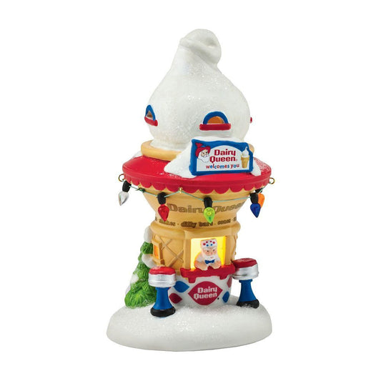 Casa del Cono DQ de Papá Noel