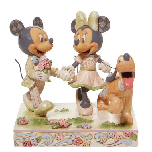 6010101 - White Woodland Mickey & Minnie Front