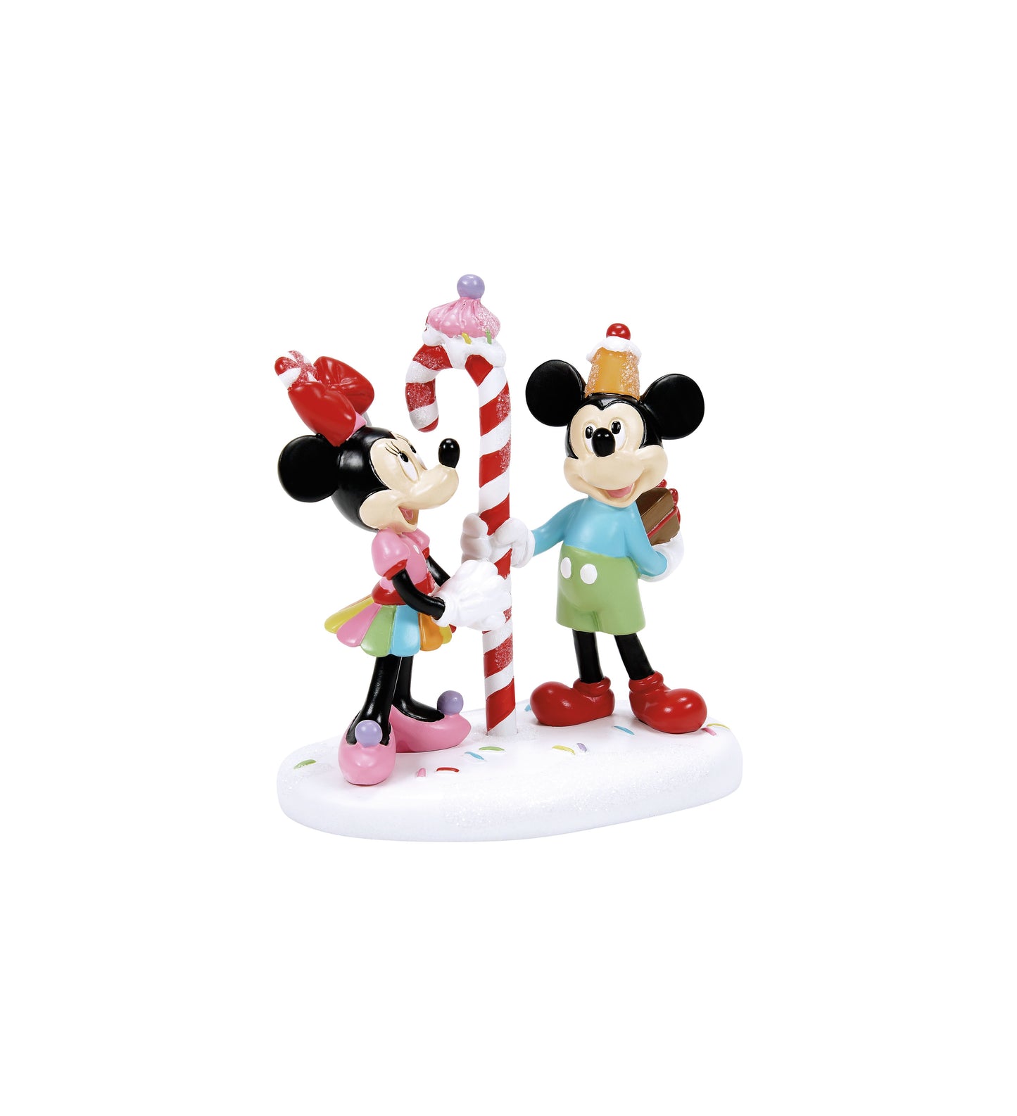 Mickey & Minnie Share A Treat